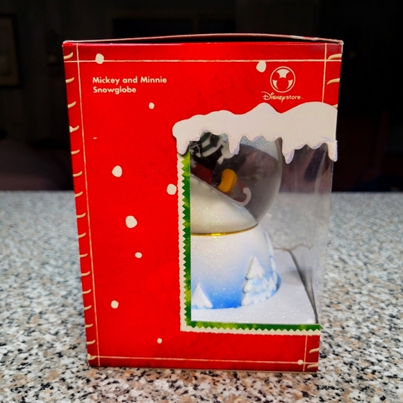 🥳SALE🥳Disney Snowglobe☃️ - Picture 8 of 12